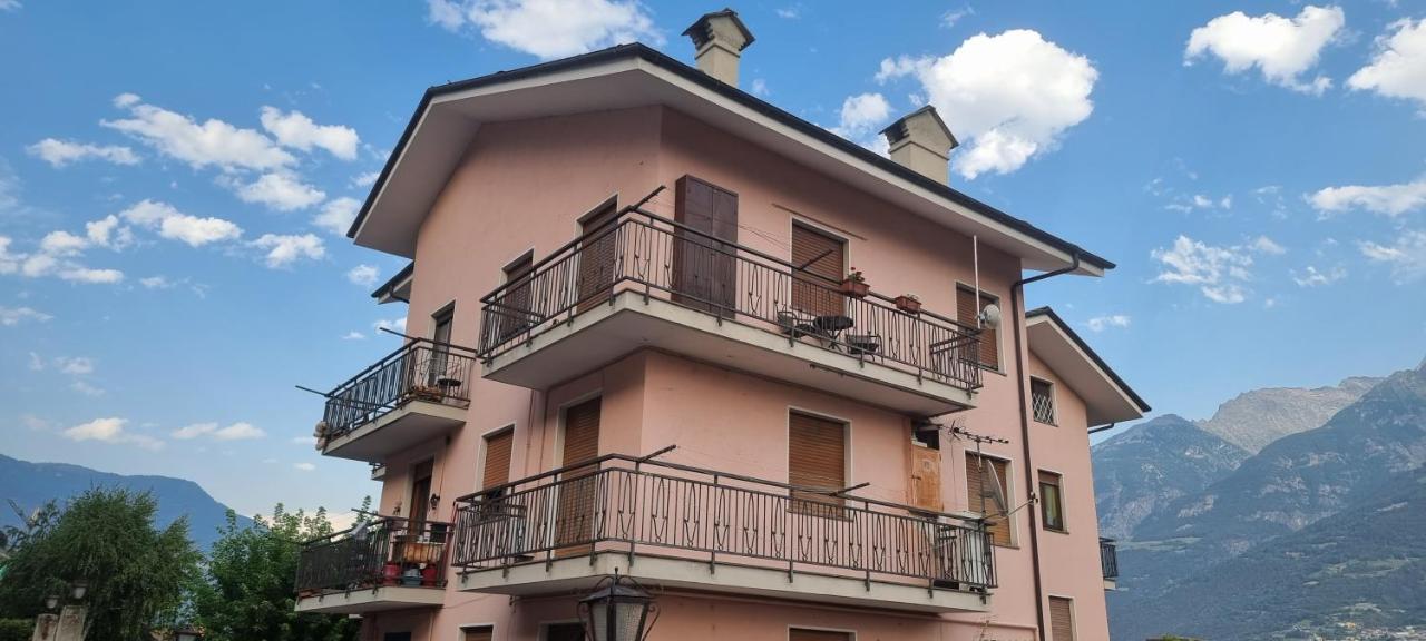 Yudi House Apartment Аоста Екстериор снимка